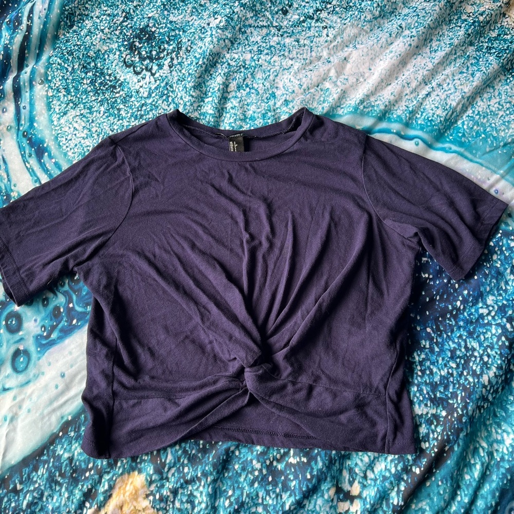 FOREVR 21 crop knot tee